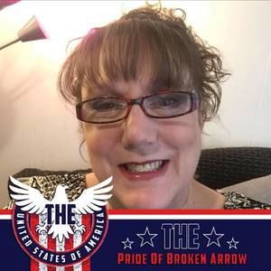 Meet your Posher, Kelli